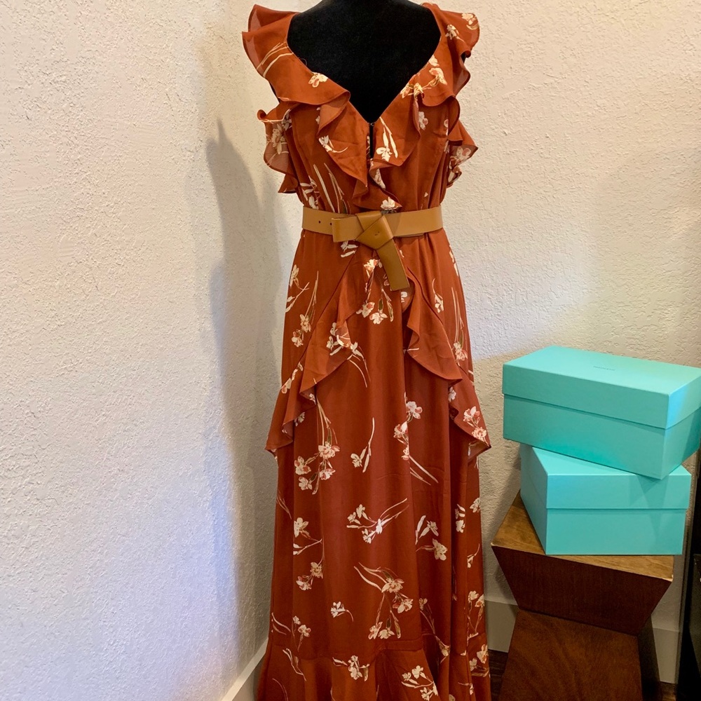 ASTR Brown Floral Dress